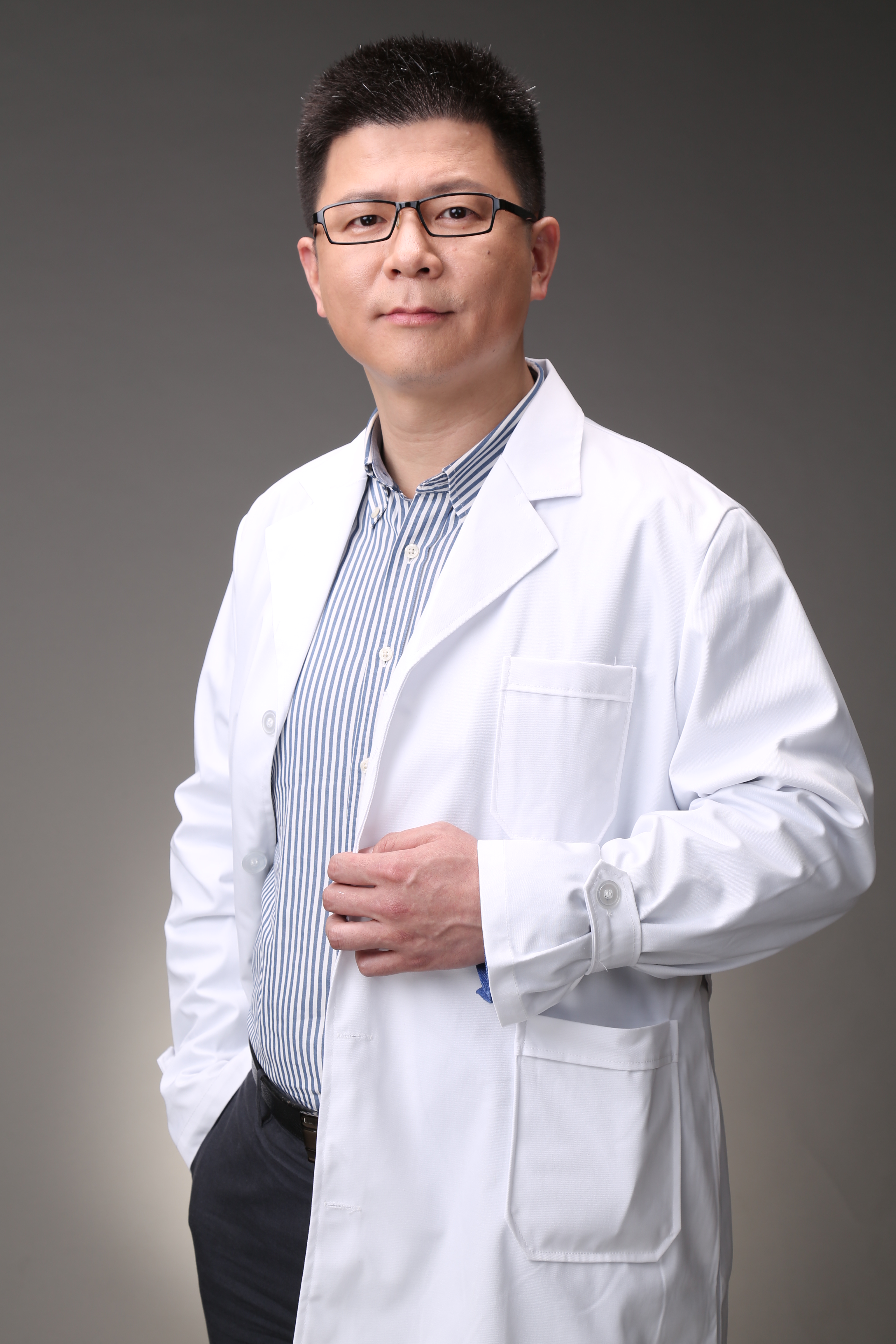 乳腺科专家秦悦农告诉你如何正确看待乳腺增生