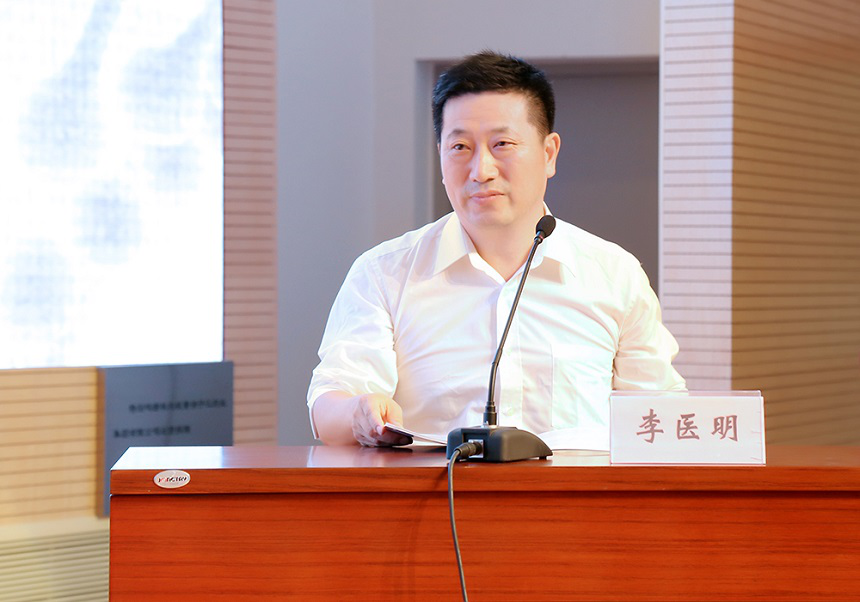 他们是:葛广波研究员,李医明教授,杨莉研究员,吴晓俊研究员,季莉莉